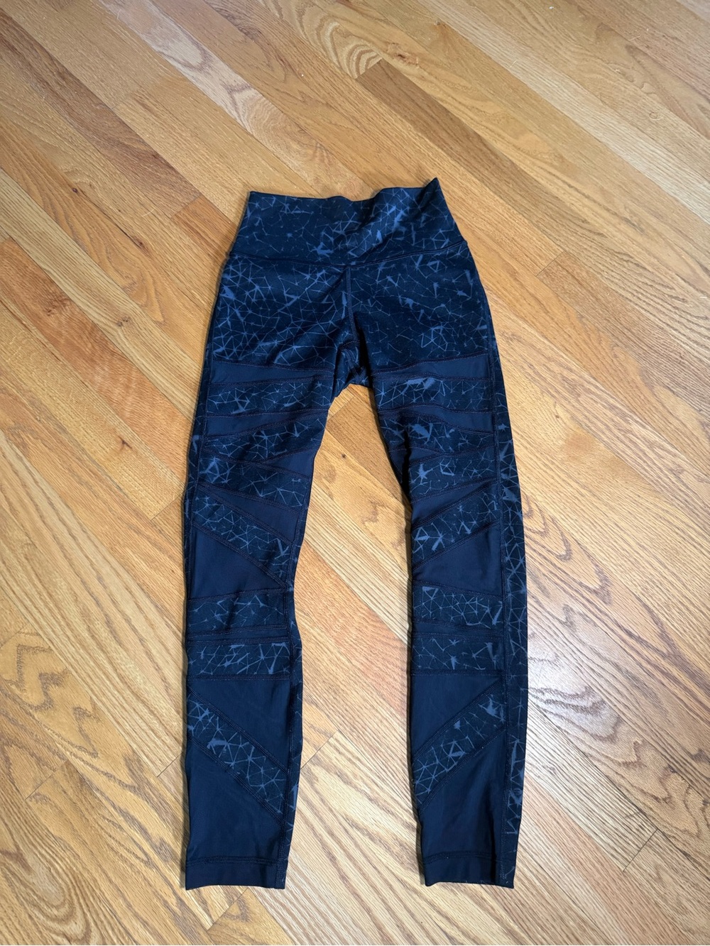 lululemon athletica Black Geometric-Print High-Rise Leggings